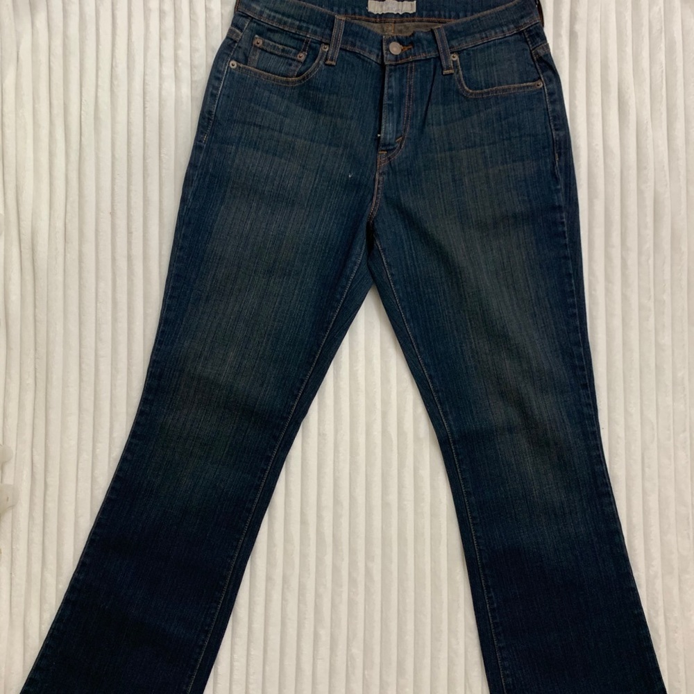 Levi’s dark wash bootcut jeans
